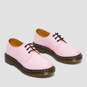 Dr. Martens 26422 Oxford Shoes Pink Patent Leather Lace Up Women’s Size 10